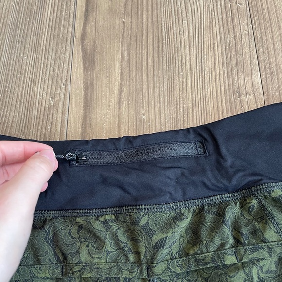 Lululemon Speed Short - Picture 7 of 8